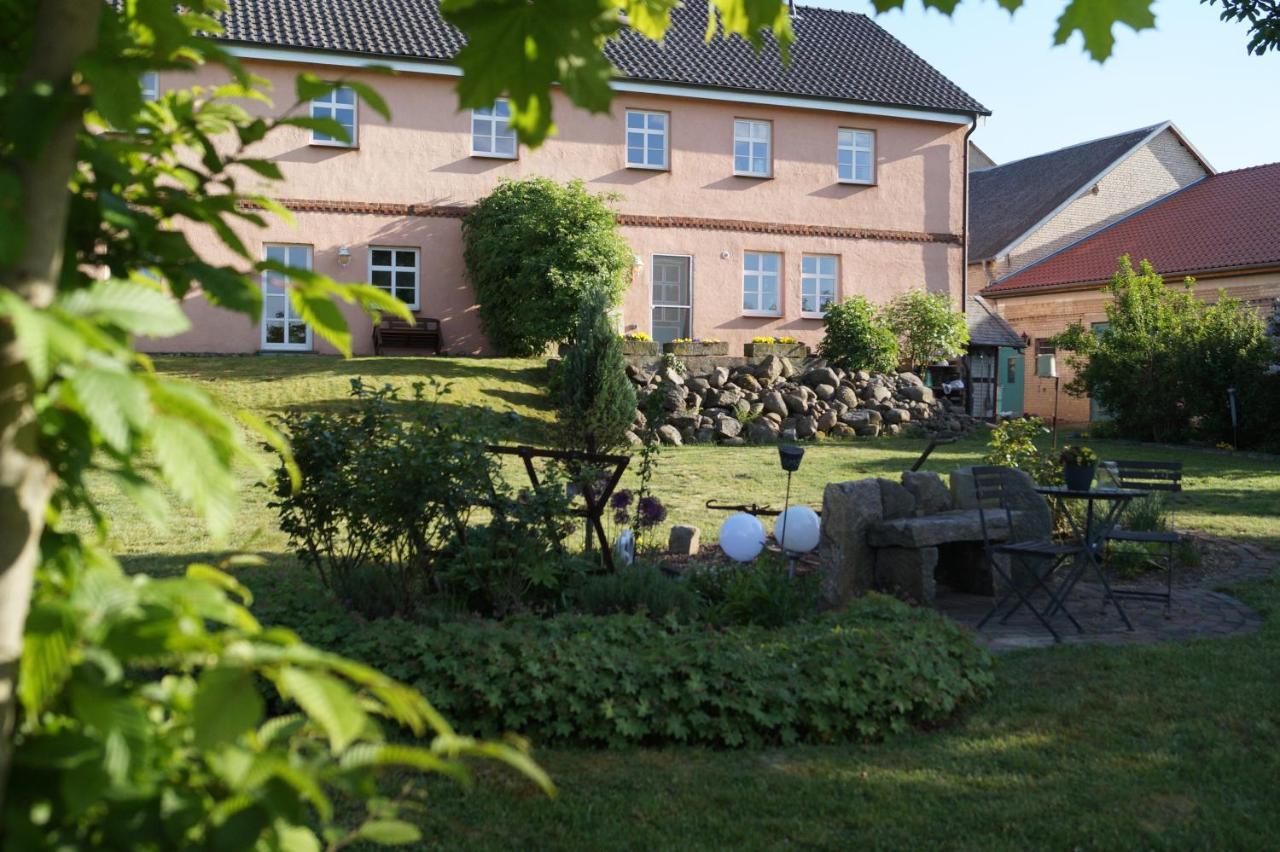 Landgut Hoppstall Apenburg-Winterfeld エクステリア 写真